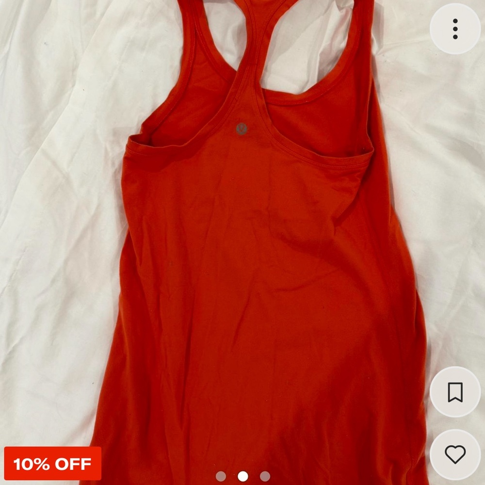 red lululemon tank